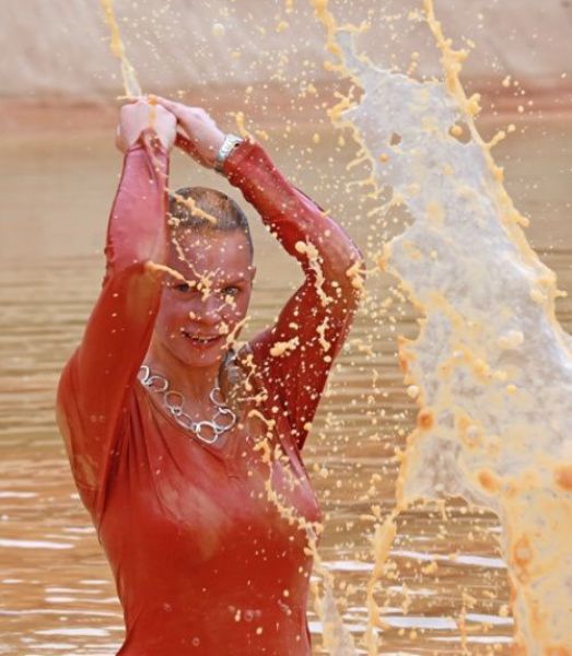 Girls Getting Filthy for Fun