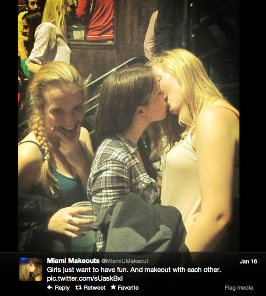Twitter’s Top College Make-Outs Pics
