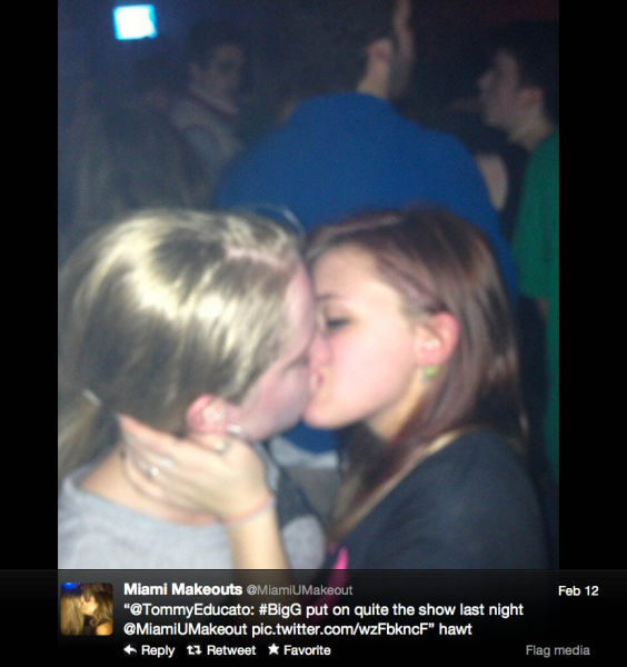 Twitter’s Top College Make-Outs Pics