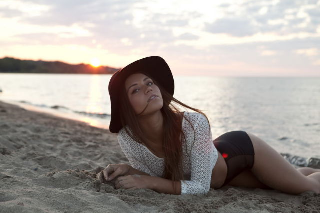 Naturally Beautiful Girls