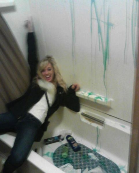 Hilarious Drunk and Wasted People. Part 13