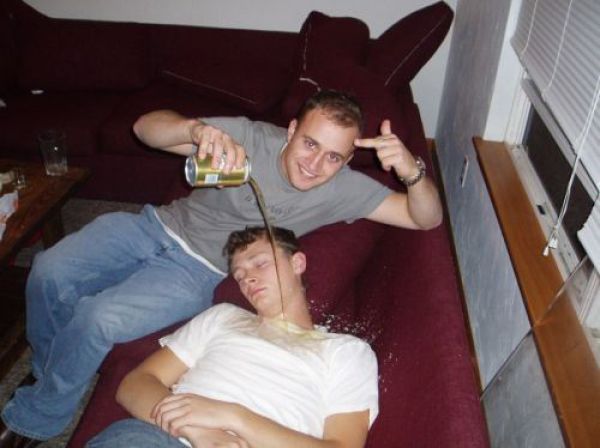 Hilarious Drunk and Wasted People. Part 13