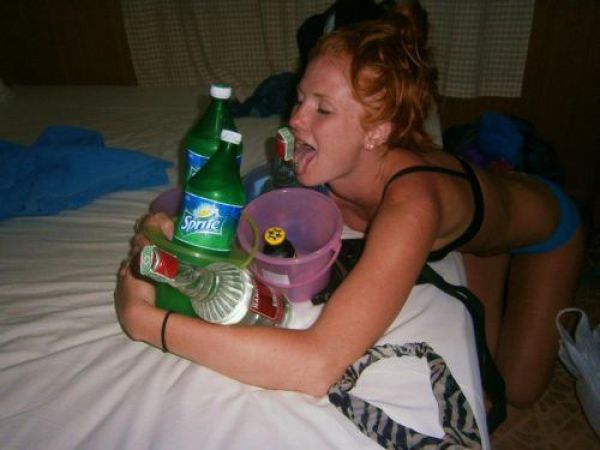Hilarious Drunk and Wasted People. Part 13