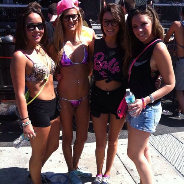 Babes Rocking Out at the Ultra Music Festival