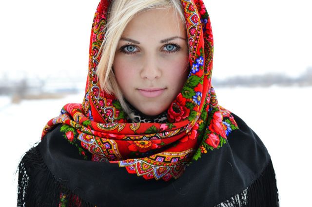 Beautiful Slavic Girls in Traditional Outfits