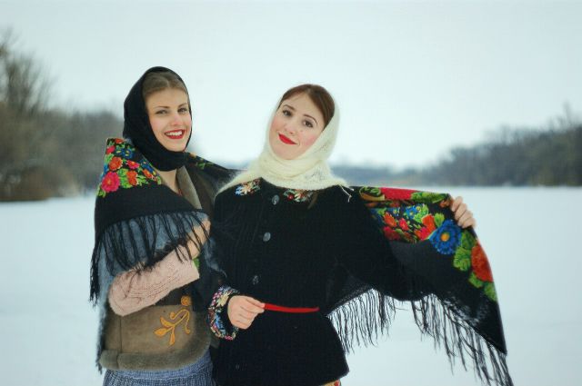 Beautiful Slavic Girls in Traditional Outfits