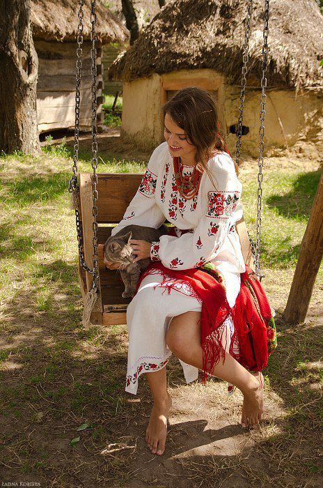 Beautiful Slavic Girls in Traditional Outfits
