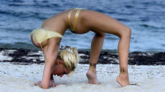 Fit and Flexible Girls Who Can Contort Into Any Shape Imaginable
