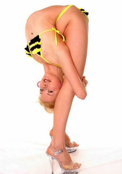 Fit and Flexible Girls Who Can Contort Into Any Shape Imaginable