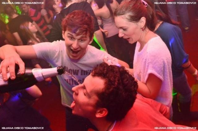 Painfully Awkward Nightclub Photos. Part 2