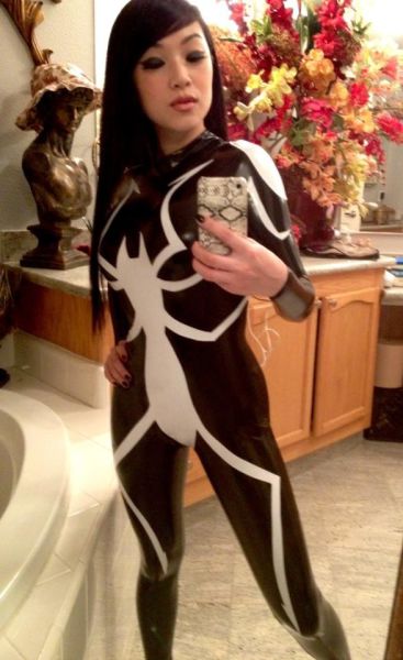 The Bold and Beautiful Babes of Cosplay