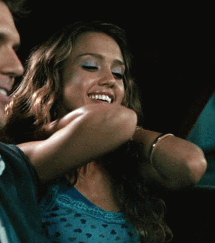 Jessica Alba Sizzles in Sexy GIFs