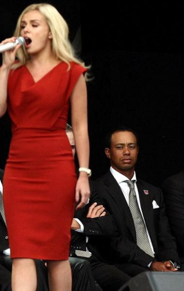 Men Just Can’t Help BUTT Stare