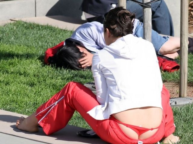 Pull Up Your Pants Girls!