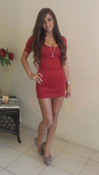 Sexy Facebook Photos of Arab Girls