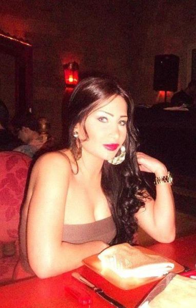 Sexy Facebook Photos of Arab Girls