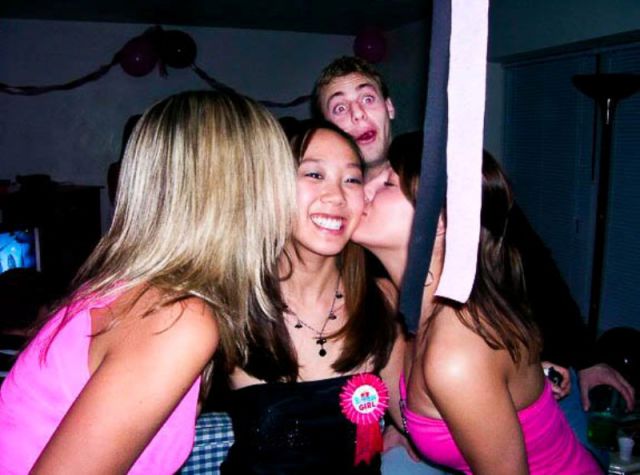 Classic Photobombs of Drunk Girls Kissing Each Other