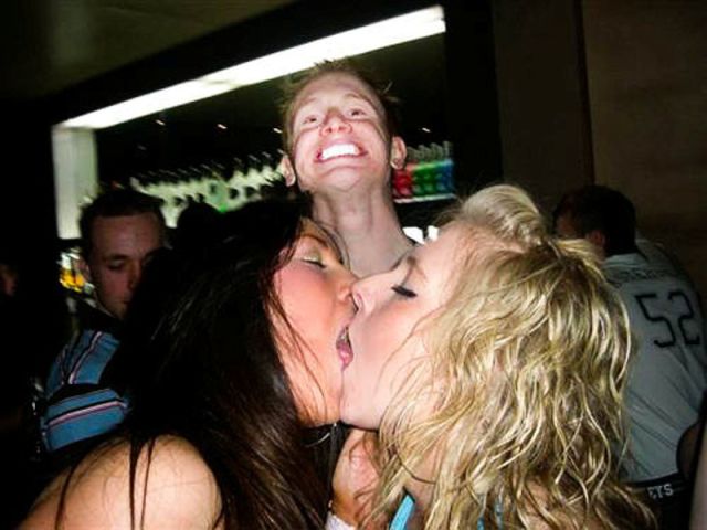 Classic Photobombs of Drunk Girls Kissing Each Other