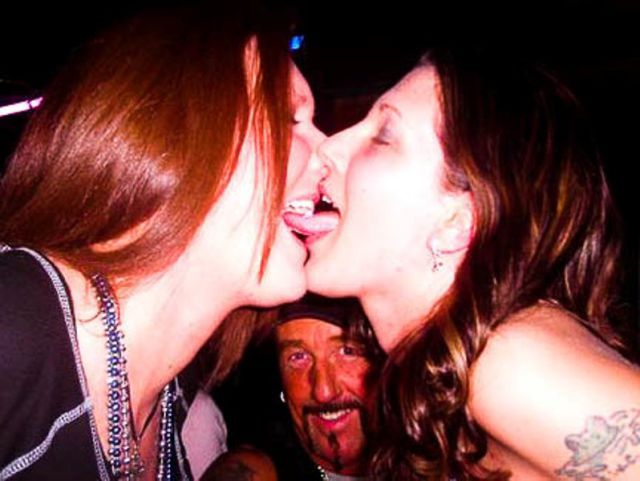 Classic Photobombs of Drunk Girls Kissing Each Other