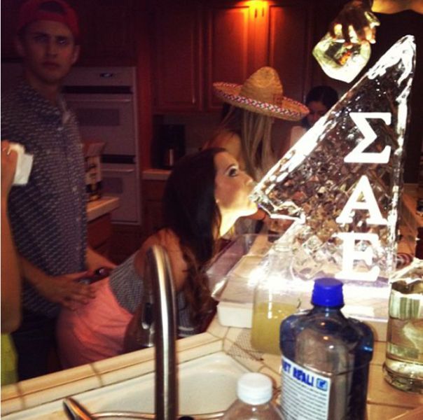 grownup corner 62 pics 5 gifs 2 videos 4.html - 62 HD Video | Premium Gallery 2013