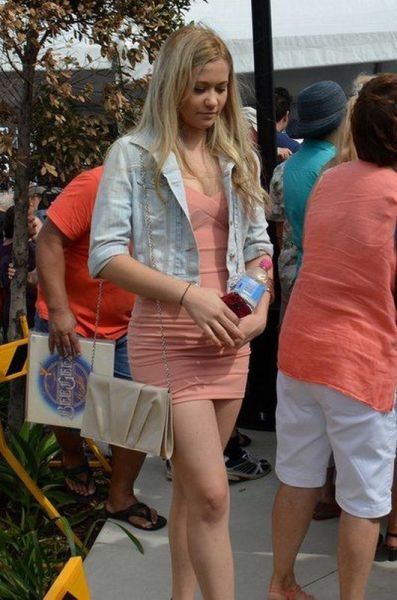 The Beautiful Babes of the City Streets