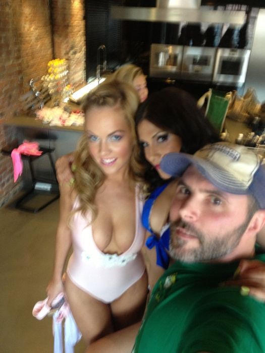 Candid Pics from the Set of a Bikini Photo Shoot