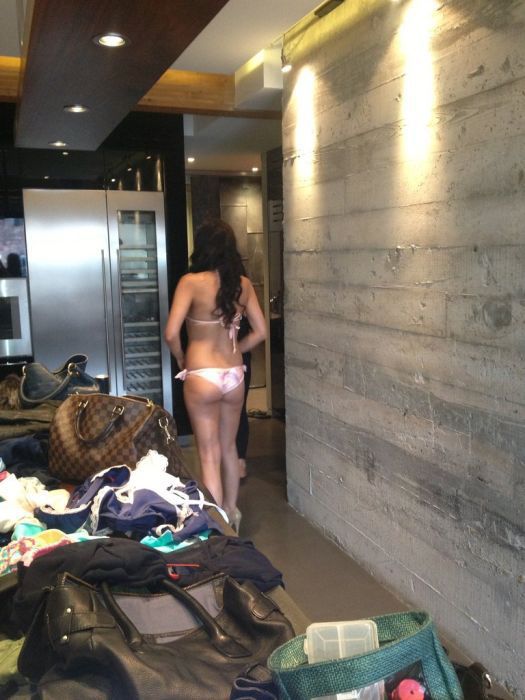 Candid Pics from the Set of a Bikini Photo Shoot