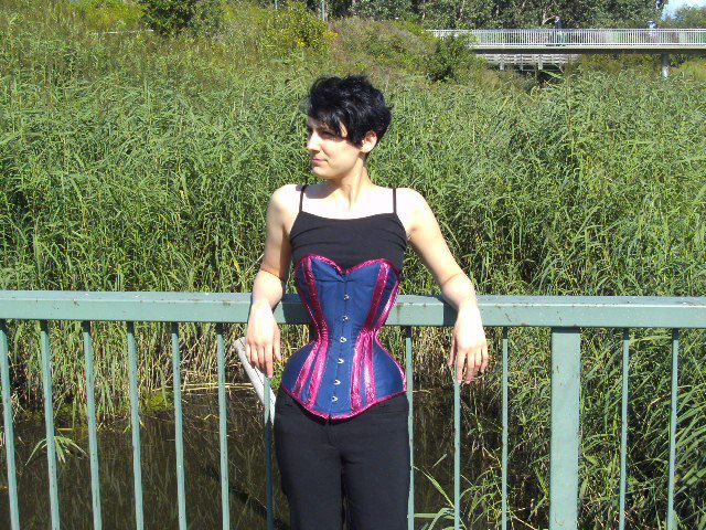 The Woman Who Is “Waisting Away” for Beauty