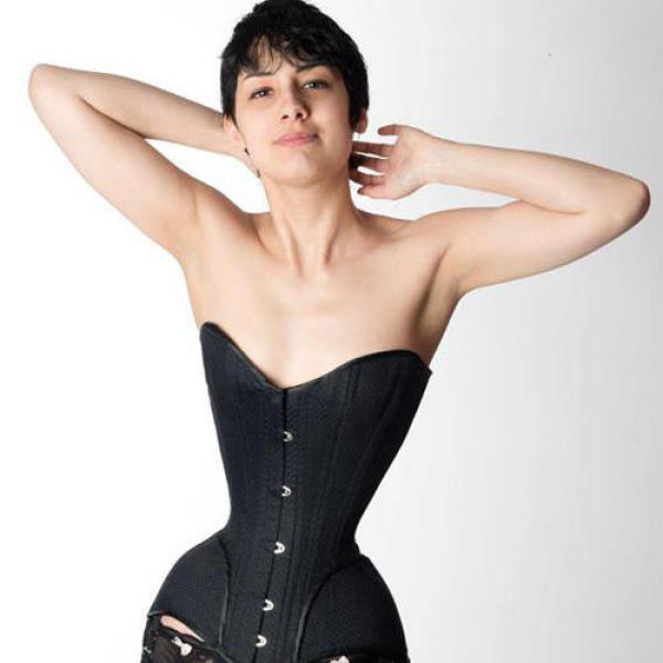 The Woman Who Is “Waisting Away” for Beauty