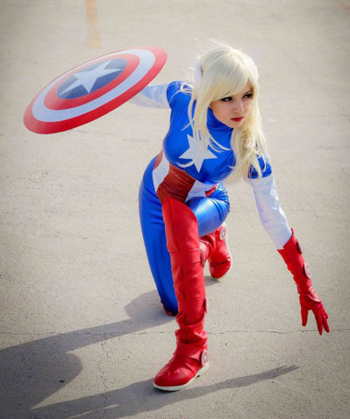 Cosplay Makes Hot Girls Even Hotter