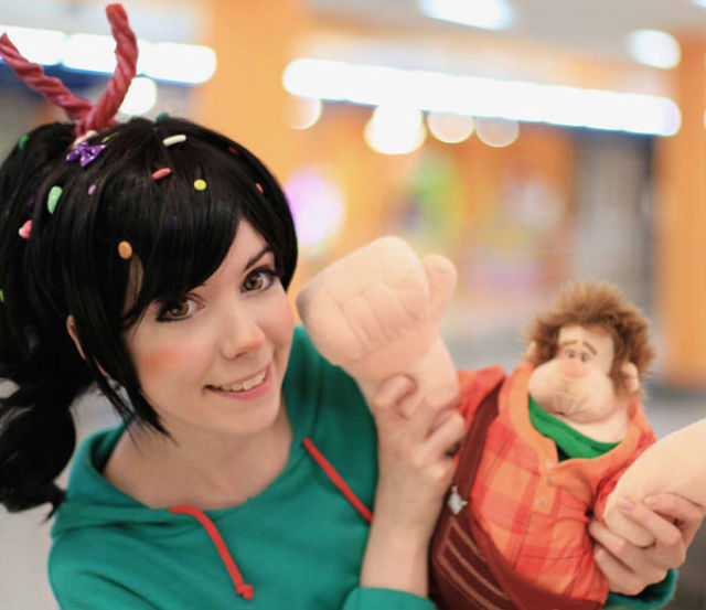 Cosplay Makes Hot Girls Even Hotter