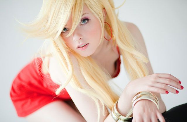 Cosplay Makes Hot Girls Even Hotter