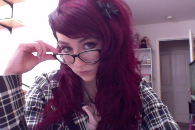 Cute Girls Who Will Fulfill Your “Teacher” Fantasy