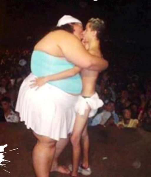 Couples Where the Girls Clearly Overshadow the Guys