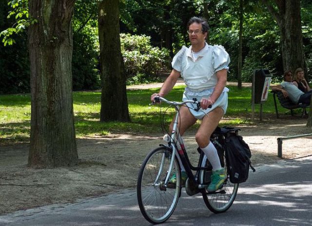 People Make Their Own Fashion Rules