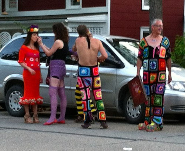 People Make Their Own Fashion Rules