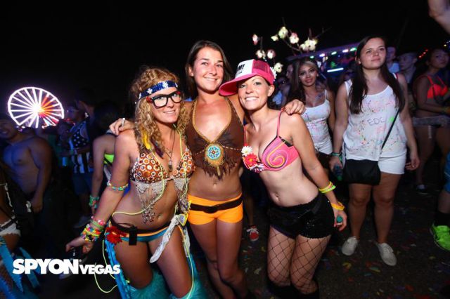 The Electrifying Ladies of the Electronic Daisy Festival in Las Vegas