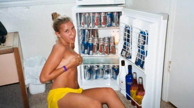 Hot Girls Get a Cool Down…