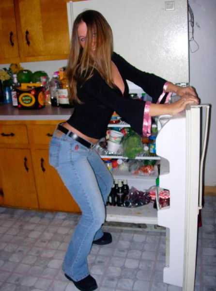 Hot Girls Get a Cool Down…