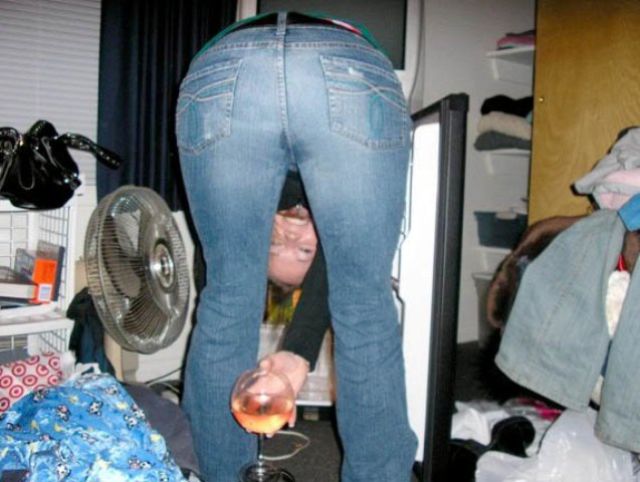 Hot Girls Get a Cool Down…