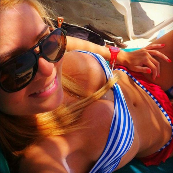 Bikinis Always Guarantee Excellent Boob Shots