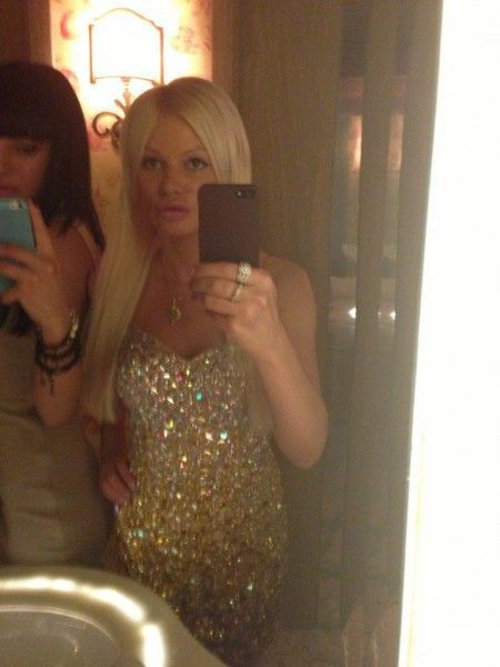 This Girl Never Closes Her Mouth