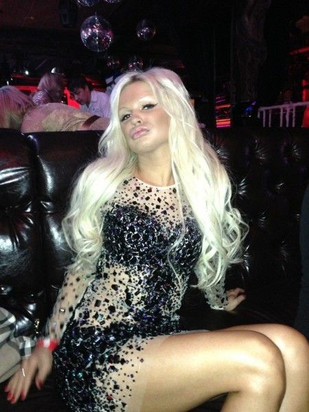 This Girl Never Closes Her Mouth