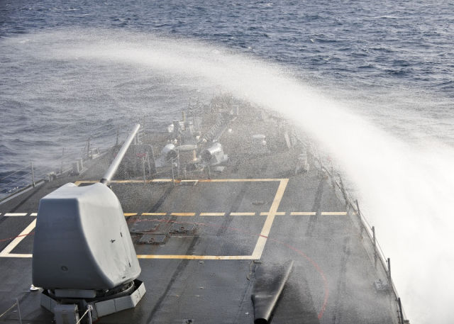 Great Photos of Navy Ships in the Middle of the Ocean