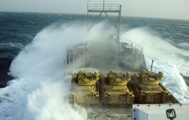 Great Photos of Navy Ships in the Middle of the Ocean