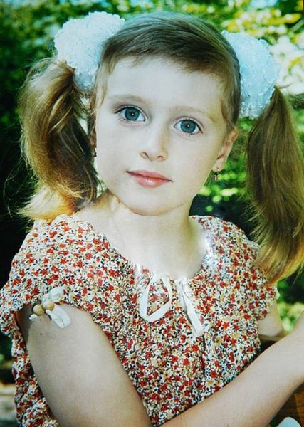 The Super Strong Girl with the Sweet Face