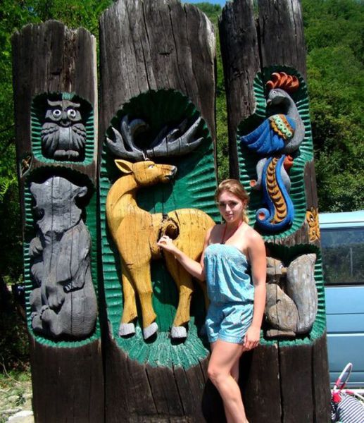 The Super Strong Girl with the Sweet Face