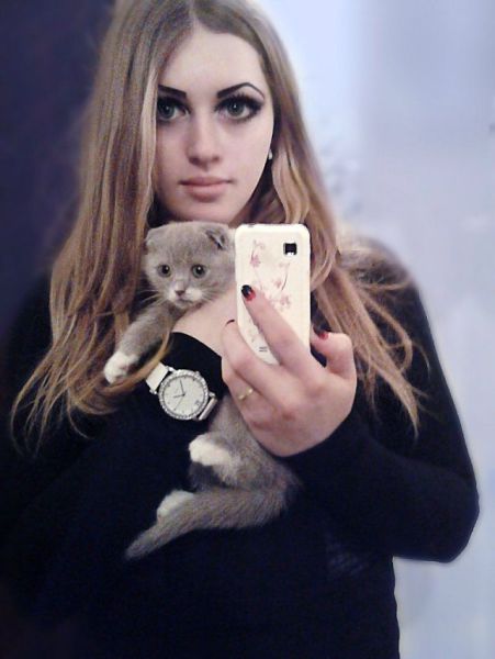 The Super Strong Girl with the Sweet Face