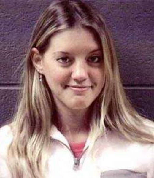 Female Teachers Accused of Having Relationships with Their Students