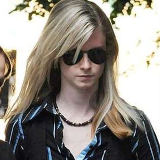 Female Teachers Accused of Having Relationships with Their Students